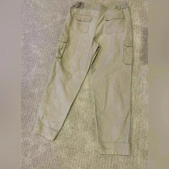 Cabelas cargo pants size 38x34 with stains below left pocket - Picture 3 of 4